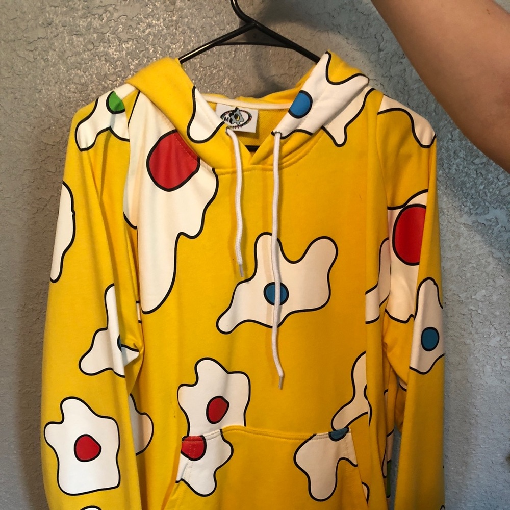 SVNK CO. All over Egg Sweatshirt